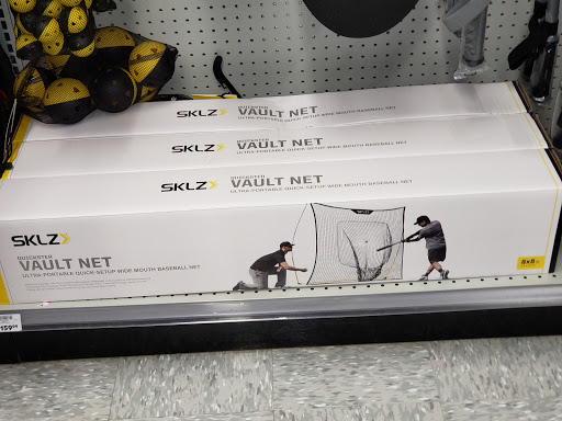 Sporting Goods Store «Academy Sports + Outdoors», reviews and photos, 14260 Manchester Rd, Manchester, MO 63011, USA