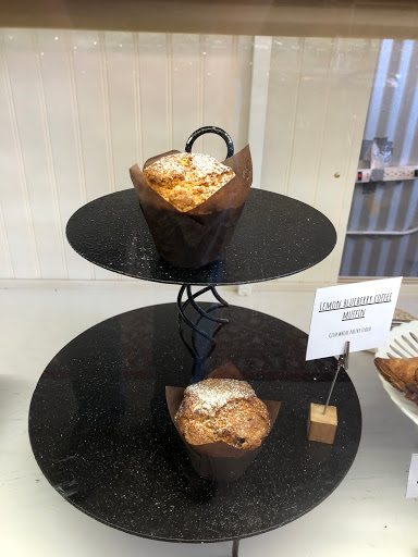 Bakery «Camas Country Bakery and Store», reviews and photos, 91948 Purkerson Rd, Junction City, OR 97448, USA