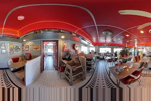 Gus's Diner image