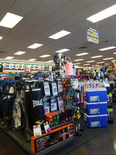 Sporting Goods Store «Big 5 Sporting Goods - Lakewood», reviews and photos, 5700 100th St SW #600, Lakewood, WA 98499, USA
