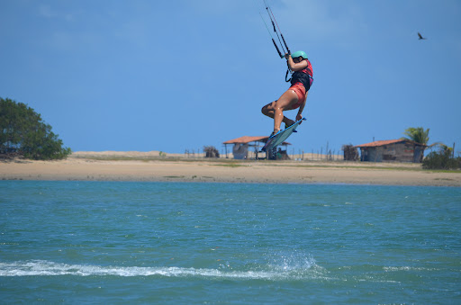 WindSucht | Kite Surf Wingfoil - Shop & Kiteschule