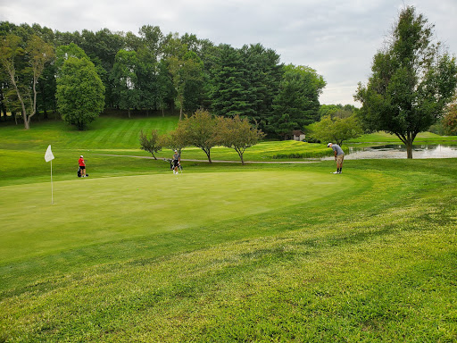 Golf Course «Spring Valley Golf Course», reviews and photos, 5851 Breezehill Rd SW, East Sparta, OH 44626, USA