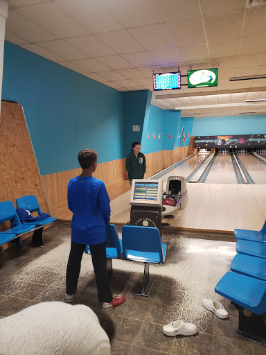 Bowling Alley «Calhoun Bowling Center», reviews and photos, 123 Columbus Cir NE, Calhoun, GA 30701, USA