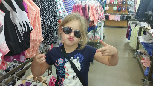 Clothing Store «Old Navy», reviews and photos, 725 Gravois Rd, Fenton, MO 63026, USA