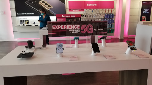 Cell Phone Store «T-Mobile», reviews and photos, 150 S State Rd 434 #1085, Altamonte Springs, FL 32714, USA