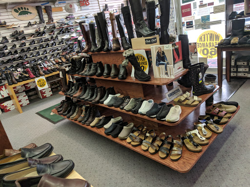 Orthopedic Shoe Store «Eric Comfort Shoes Inc», reviews and photos, 426 Hillside Avenue, Williston Park, NY 11596, USA