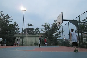 Lapangan Basket Taman Yunani, Sentul City image