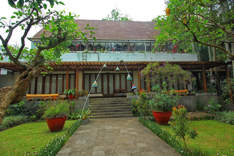 Kampung Sampireun Resort & Spa