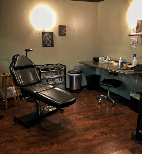 Tattoo Shop «Ironside Tattoo», reviews and photos, 110 NE Trilein Dr, Ankeny, IA 50021, USA