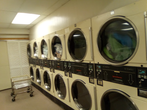 Laundromat «One Stop», reviews and photos, 1067 S Main St, Cheshire, CT 06410, USA