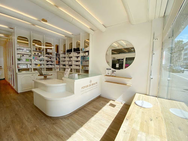 Rezensionen über FOYER DE BEAUTÉ Kosmetikexperten seit 1984 Thalwil⎪ Kilchberg⎪Rüschlikon⎪Oberrieden⎪Hydrafacial Center in Baar - Schönheitssalon