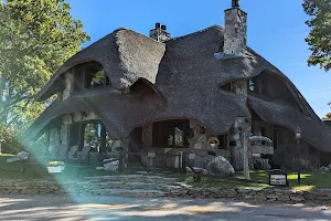 The Thatch House image
