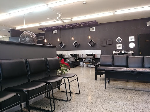 Hair Salon «Medusa Hair Design», reviews and photos, 802 E 8th St, Anderson, IN 46012, USA