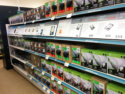 Electronics Store «Micro Center», reviews and photos, 550 Lancaster Ave, St Davids, PA 19087, USA