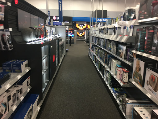 Electronics Store «Best Buy», reviews and photos, 12909 Shops Pkwy, Bee Cave, TX 78738, USA