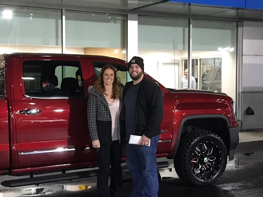 Car Dealer «Coughlin GM of Newark», reviews and photos, 1850 N 21st St, Newark, OH 43055, USA