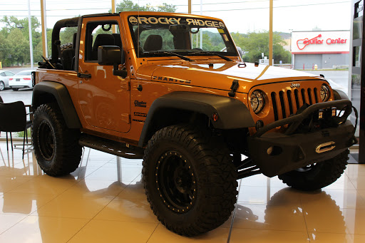 Chrysler Dealer «Herb Chambers Chrysler Dodge Jeep Ram Fiat of Danvers», reviews and photos, 107 Andover St, Danvers, MA 01923, USA