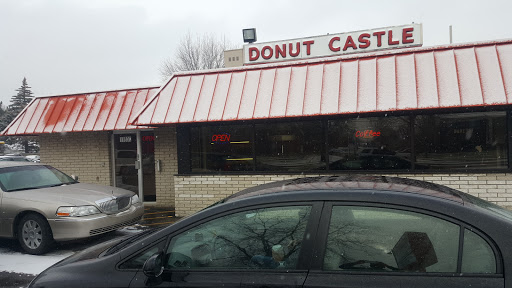Donut Shop «Donut Castle», reviews and photos, 11831 E 13 Mile Rd, Warren, MI 48093, USA