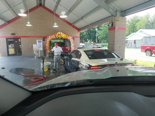 Take 5 Car Wash en Lake City