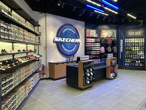 Magasin de chaussures Skechers Outlet Atoll Angers Beauconzé