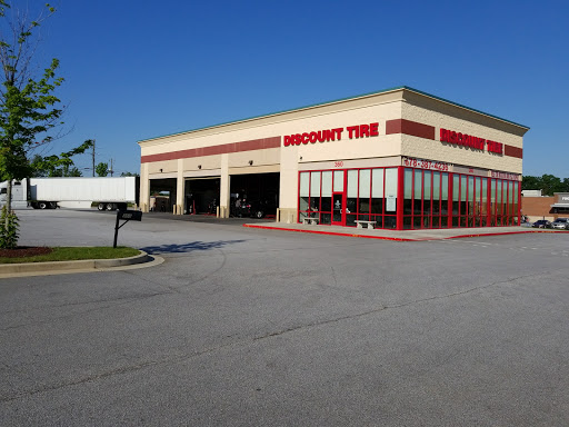 Tire Shop «Discount Tire Store - Loganville, GA», reviews and photos, 360 Athens Hwy, Loganville, GA 30052, USA