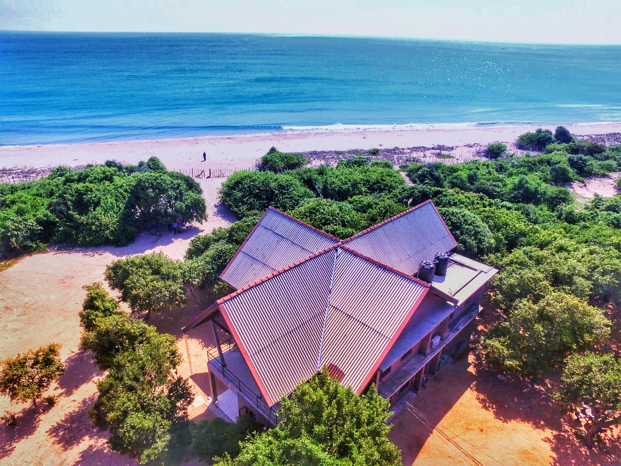 Foto von Kumpurupiddi Beach und die siedlung