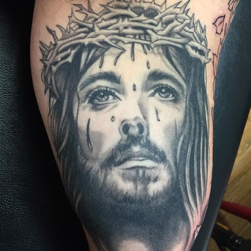 Tattoo Shop «Amarok Tattoo Studio», reviews and photos, 10 8th St N #200, Fargo, ND 58102, USA