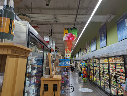 Grocery Store «Newport Avenue Market», reviews and photos, 1121 NW Newport Ave, Bend, OR 97703, USA