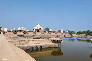 Shri Giriraj Ji Mukharvind Temple, Govardhan image