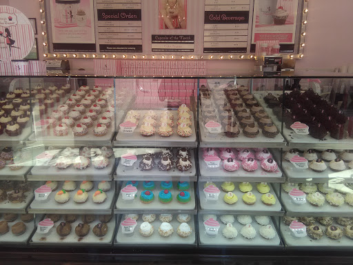 Movie Theater «Edwards Irvine Spectrum 21 IMAX & RPX», reviews and photos, 500 Spectrum Center Dr, Irvine, CA 92618, USA