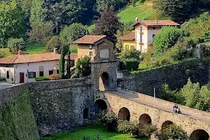 Saint Lorenzo Gate image