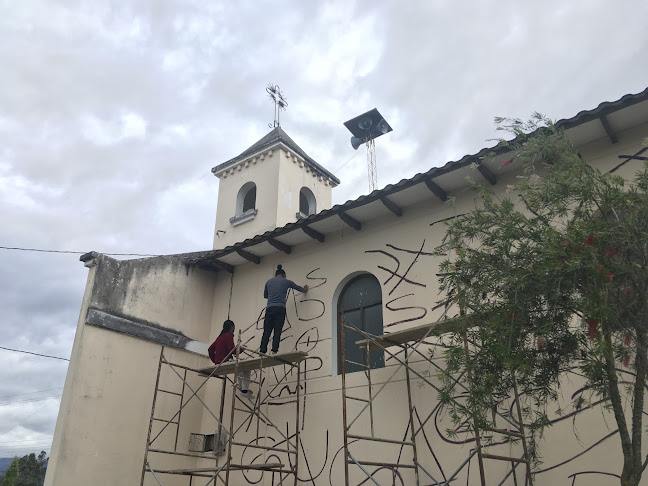 Opiniones de Capilla Turuku en Cotacachi - Iglesia