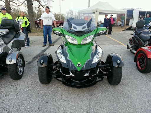 Motorcycle Dealer «Pitbull Powersports», reviews and photos, 1332 N Glenstone Ave, Springfield, MO 65802, USA