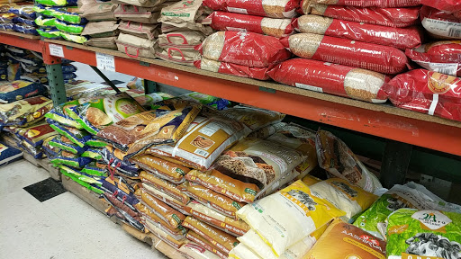 Indian Grocery Store «India Cash And Carry», reviews and photos, 1138 S De Anza Blvd, San Jose, CA 95129, USA