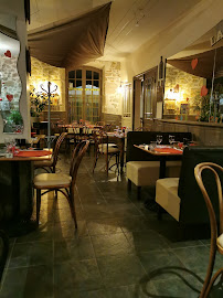 Atmosphère du Restaurant La Belle Epoque à Saint-Privat - n°8