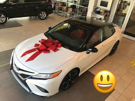 Toyota Dealer «Walker Toyota», reviews and photos, 8457 N Springboro Pike, Miamisburg, OH 45342, USA