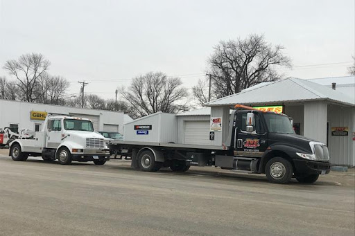 TNT Repair & Recovery in Winthrop, Iowa