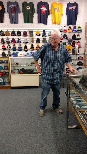 Sporting Goods Store «Fun City Darts & Billiards», reviews and photos, 1509 1st Ave SE, Cedar Rapids, IA 52402, USA