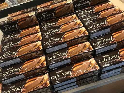 Grocery Store «Holland International Market», reviews and photos, 9835 Belmont St, Bellflower, CA 90706, USA