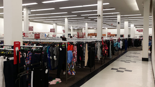Clothing Store «Burlington Coat Factory», reviews and photos, 600 N Frederick Ave, Gaithersburg, MD 20877, USA
