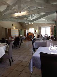 Atmosphère du Restaurant La Fleur de Thym à Ribaute-les-Tavernes - n°17