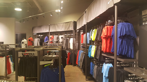 Clothing Store «Nike Factory Store», reviews and photos, 10700 Factory Shop Blvd, Gulfport, MS 39503, USA