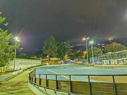 Polideportivo de Copacabana - a 51-112, Cra. 63a #51-2, Copacabana, Antioquia, Colombia
