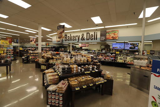 Grocery Store «Food Lion», reviews and photos, 1312 S Main St #4, Mt Airy, MD 21771, USA