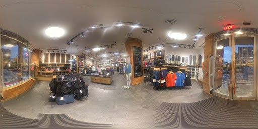 Sportswear Store «lululemon», reviews and photos, 622 Oakbrook Center, Oak Brook, IL 60523, USA