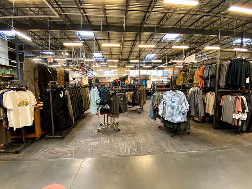 Camping Store «REI», reviews and photos, 6281 W 135th St, Overland Park, KS 66223, USA