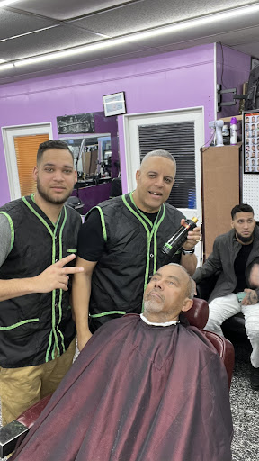 Barber Shop «New York Style Barber Shop», reviews and photos, 524 N 9th St, Lebanon, PA 17046, USA
