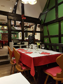 Atmosphère du Restaurant de spécialités alsaciennes Restaurant Buerehof à Entzheim - n°18