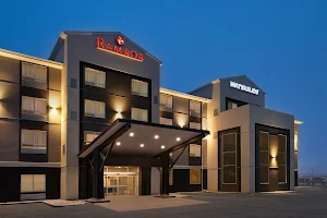 Ramada by Wyndham Airdrie Hotel & Suites image