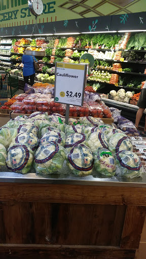 Grocery Store «Whole Foods Market», reviews and photos, 801 E Lamar Blvd, Arlington, TX 76011, USA